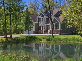 56 Beechwood Place, Watchung Boro, NJ 07069