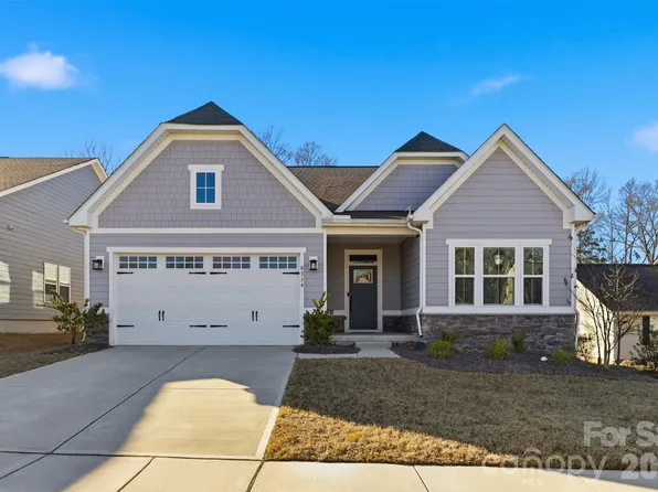 6334 Cambridge Dr, Harrisburg, NC 28075