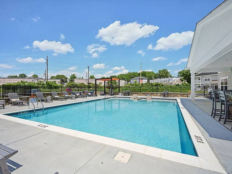 Reserve at Iroquois — Photo 19
