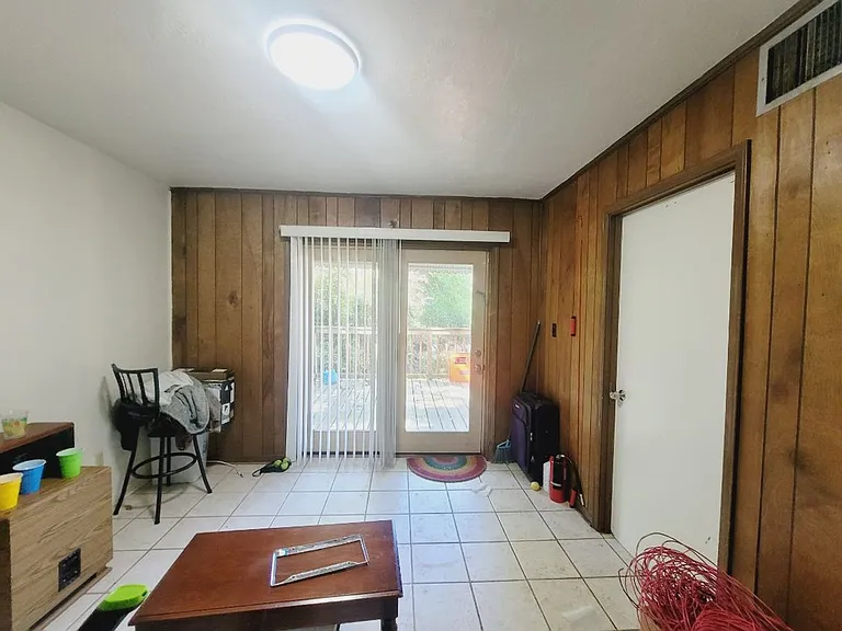 1802 Salmon Dr — Photo 34