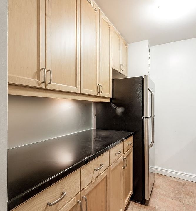 1st image of 201 E 87th St APT 6F