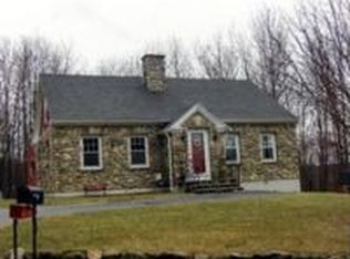 205 Lydia Ann Rd, Smithfield, RI 02917