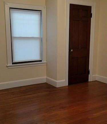 5th image of 19 Weston Ct #2