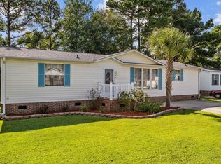 3135 Lyndon Dr, Little River, SC 29566