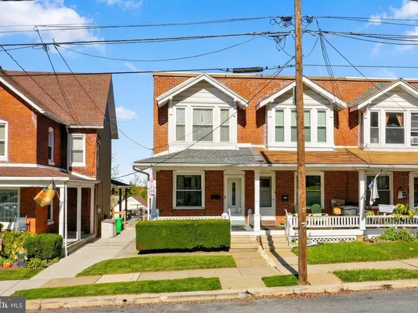 11 W Broad St, Shillington, PA 19607