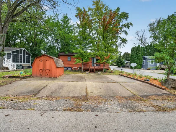 31 Lakeshore Dr, Wilmington, IL 60481