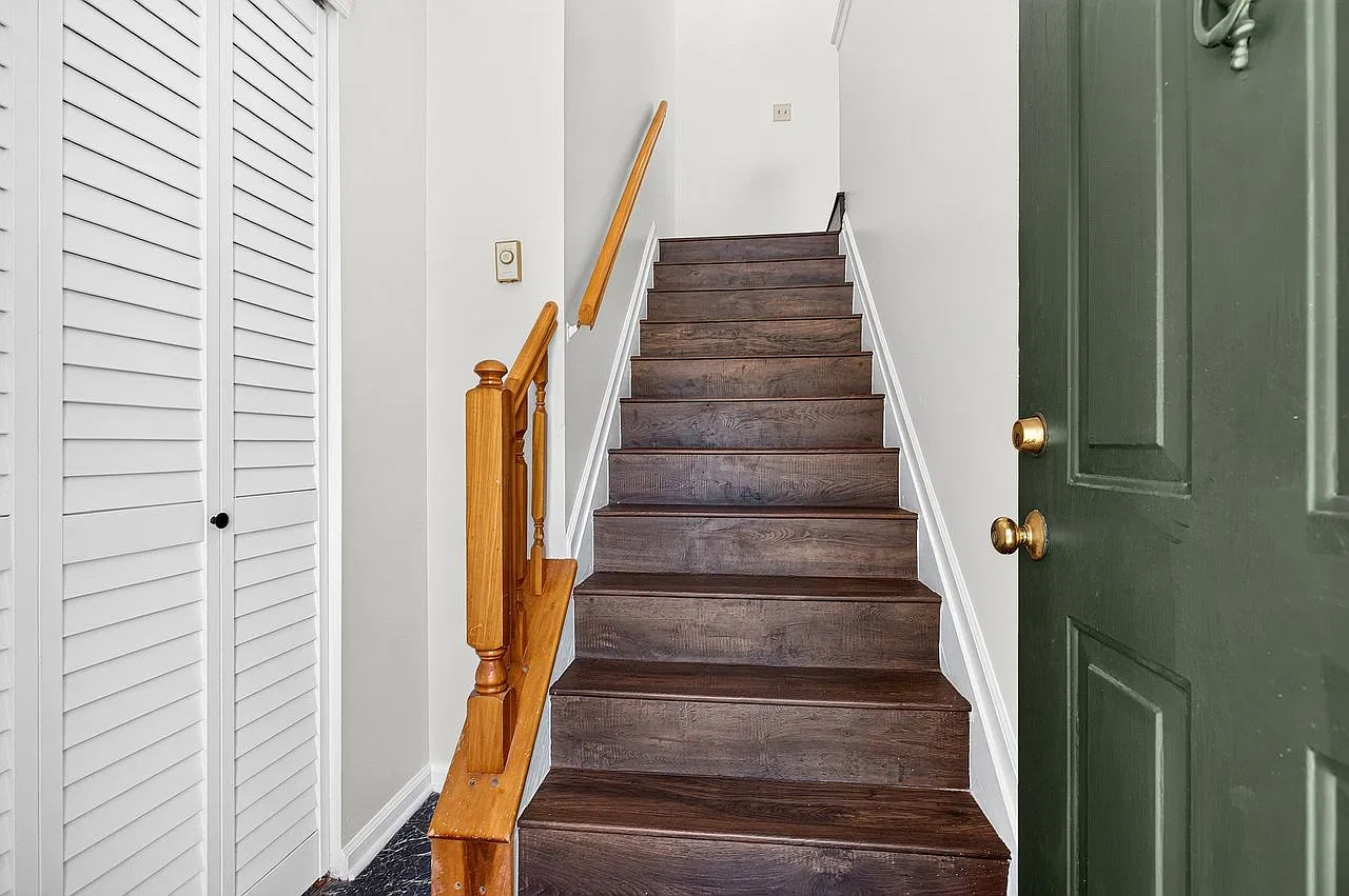 2 bed, 1160 sqft, $2,650 — Photo 3