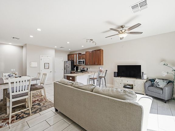 5th image of 1406 W MAIN Street #139