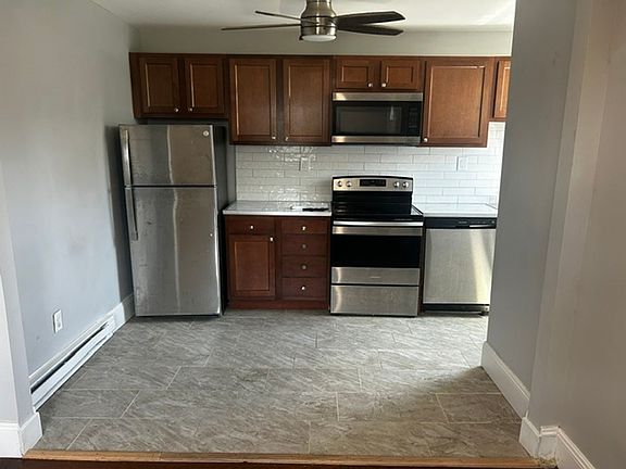 2nd image of 1840 Jancey St APT 3