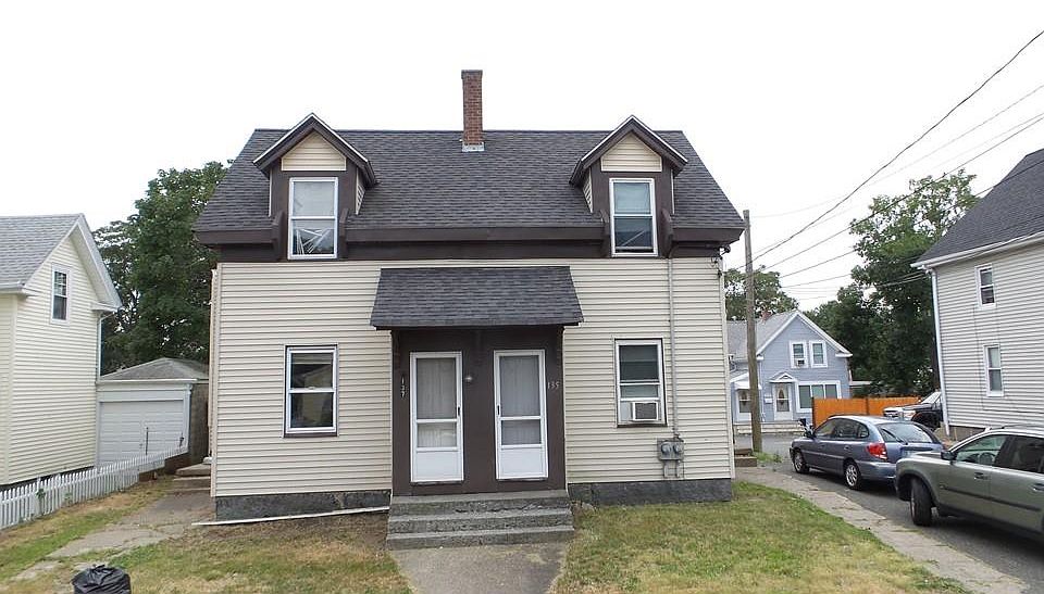 1st image of 135-137 Quincy Ave