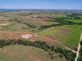 10465 N 2120th Rd, Foss, OK 73647