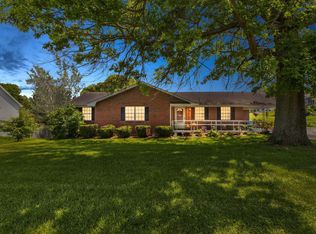 405 Nevada Ave, Mount Sterling, KY 40353