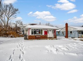 4022 N Cass Ave, Westmont, IL 60559