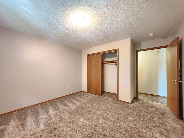 Marion Park II Apartments — Photo 7