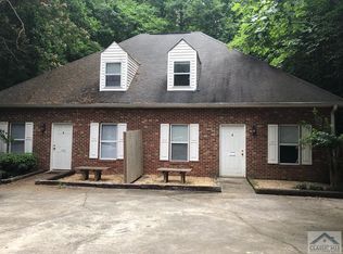 150 Oxford Ct, Athens, GA 30606