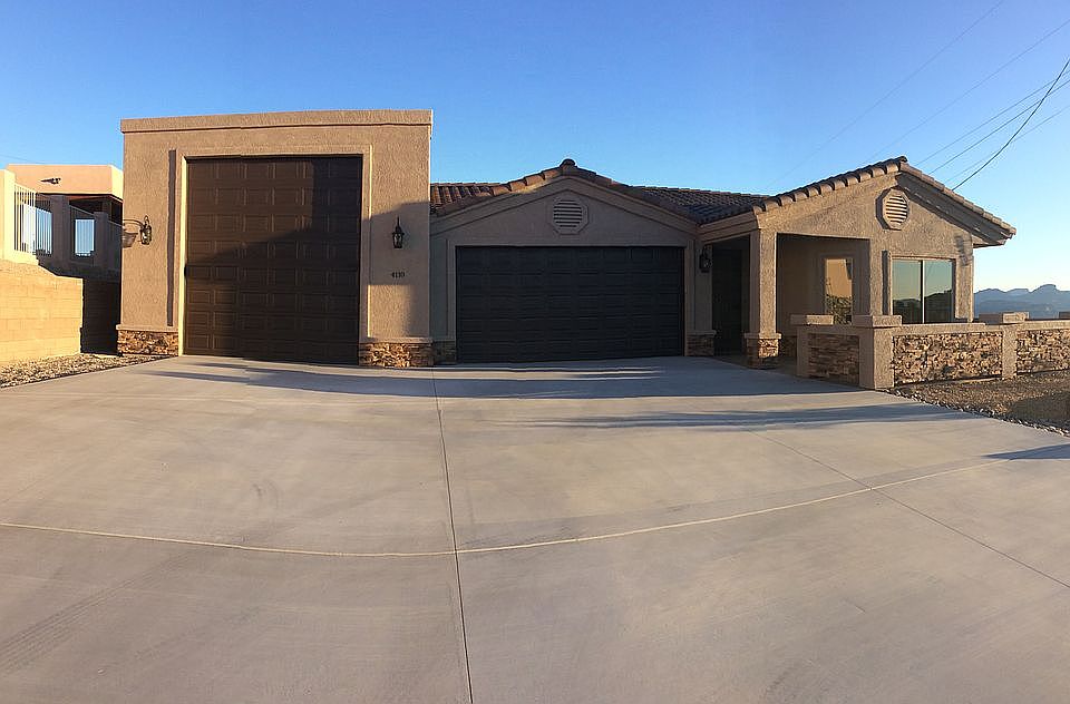 2nd image of 4110 Highlander Ln
