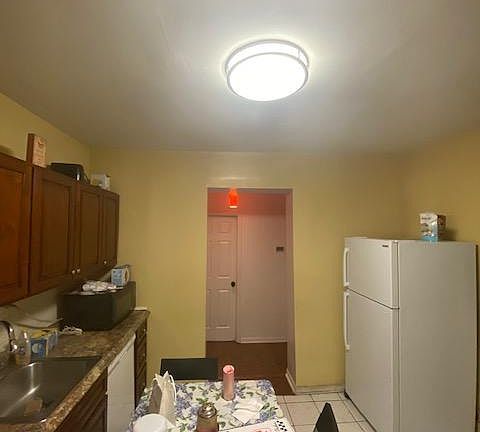 5th image of 159-27 Grand Central Pkwy E #2