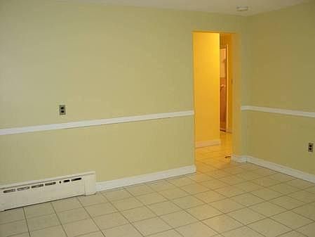 2nd image of 32 Kenrick St