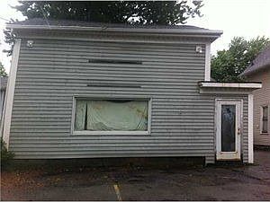 2nd image of 258 Young St