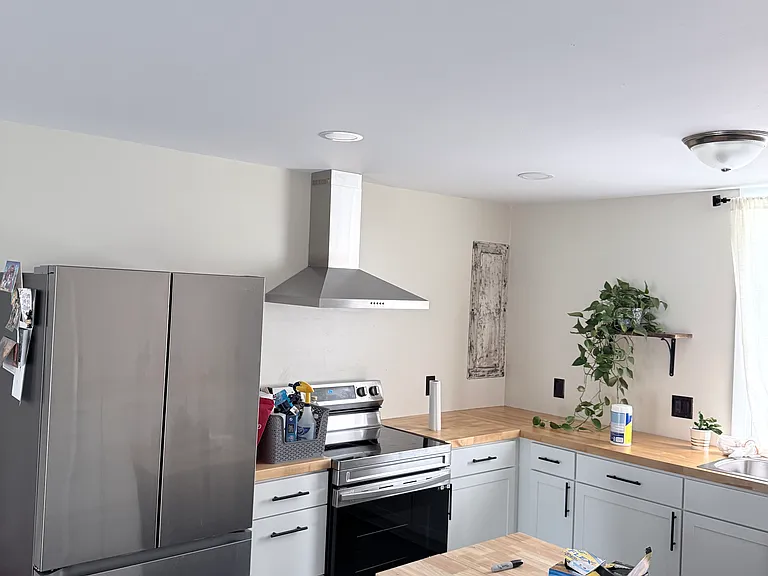 102 Fairfield Rd W — Photo 11