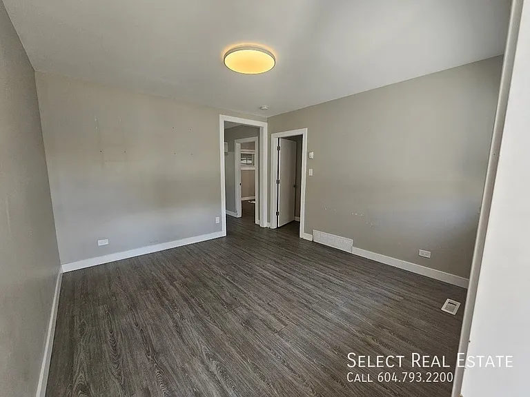 45735 Lewis Ave — Photo 4
