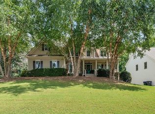 8950 Blakewood Ct, Gainesville, GA 30506