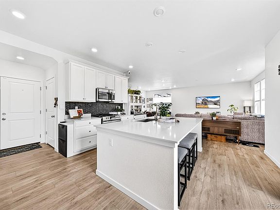 5th image of 10244 Ursula Court