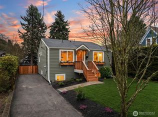 7536 13th Avenue NW, Seattle, WA 98117