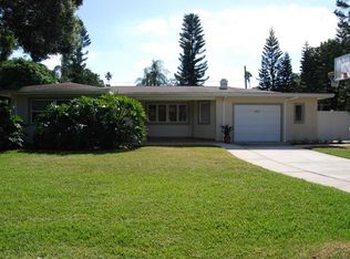443 Rafael Blvd NE, Saint Petersburg, FL 33704