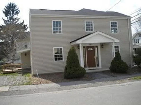 823 N Montgomery St, Hollidaysburg, PA 16648
