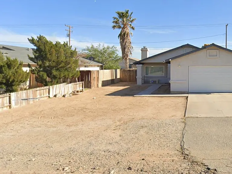 7618 Poppy Blvd — Photo 1