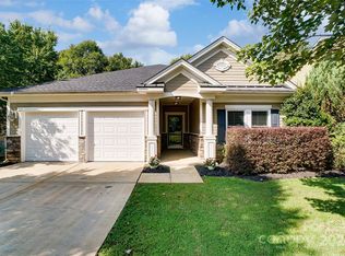 1194 Madison Green Dr, Fort Mill, SC 29715