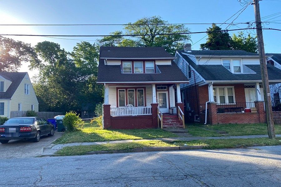 1st image of 4306 Newport Ave