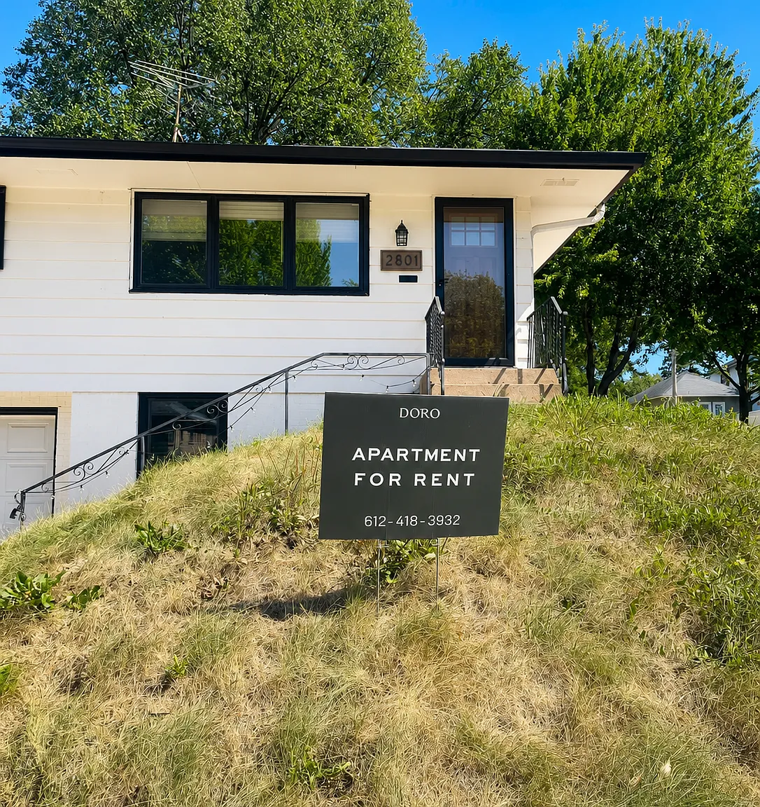 3 bed, 1254 sqft, $2,400 — Photo 1