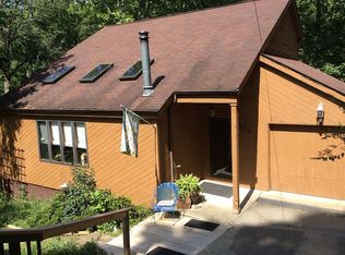 328 Knollwood Dr, Charleston, WV 25302