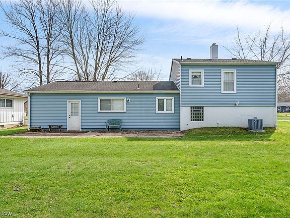 5th image of 4234 Selkirk Ave