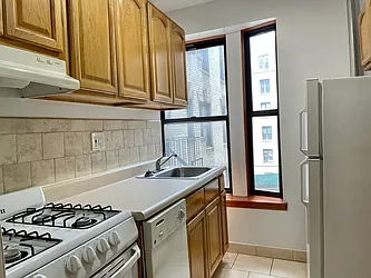 Rented by Crosstown Apartments NYC