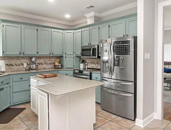 2nd image of 18512 Garden Oaks Dr