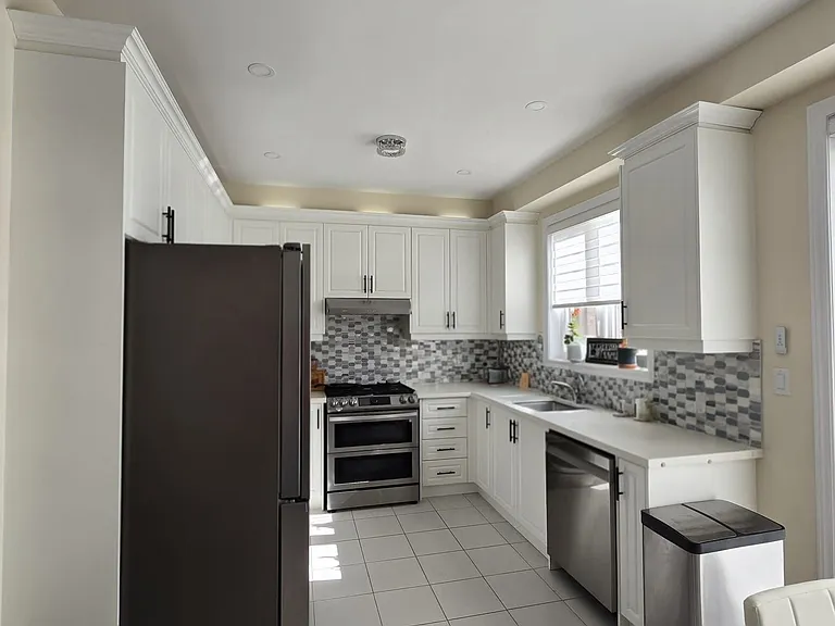 50 Stevenson Cres — Photo 11