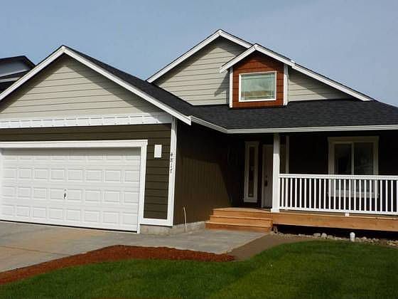 1st image of 4923 204th St E