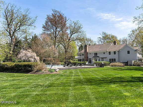 5th image of 423 Navesink River Road