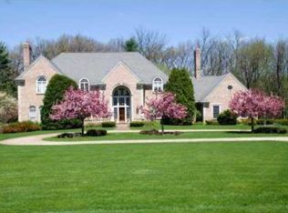 17521 Dannybrook Dr, Granger, IN 46530