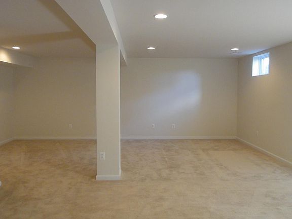 5th image of 15190 Santander Dr