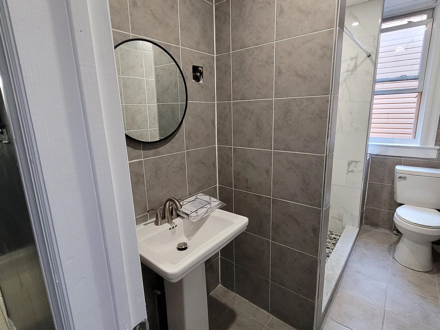 1 bed, $800 — Photo 1