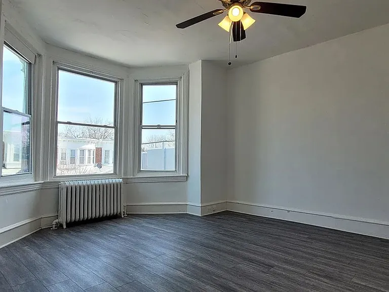 4618 N Camac St #2 — Photo 3