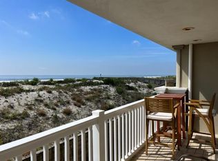 1051 Oceanfront APT 8, Long Beach, NY 11561