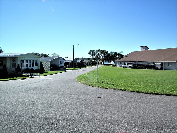 5th image of 2425 Harden Blvd Lot 222
