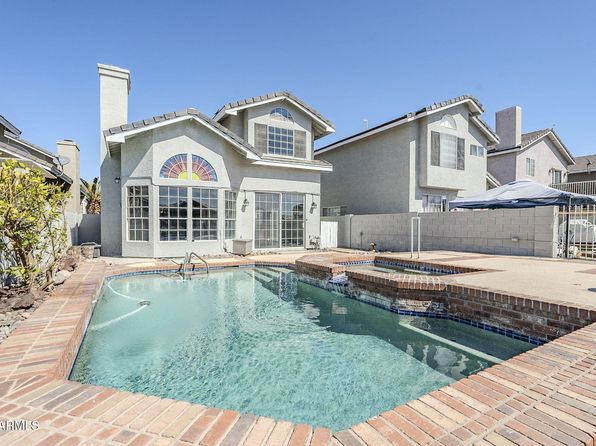 1321 W Windrift Way, Gilbert, AZ 85233