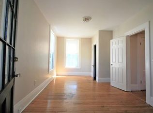 35 Locust St APT 1, Danvers, MA 01923