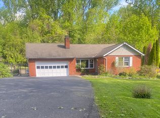 94 Baldwin Ln, Mahopac, NY 10541